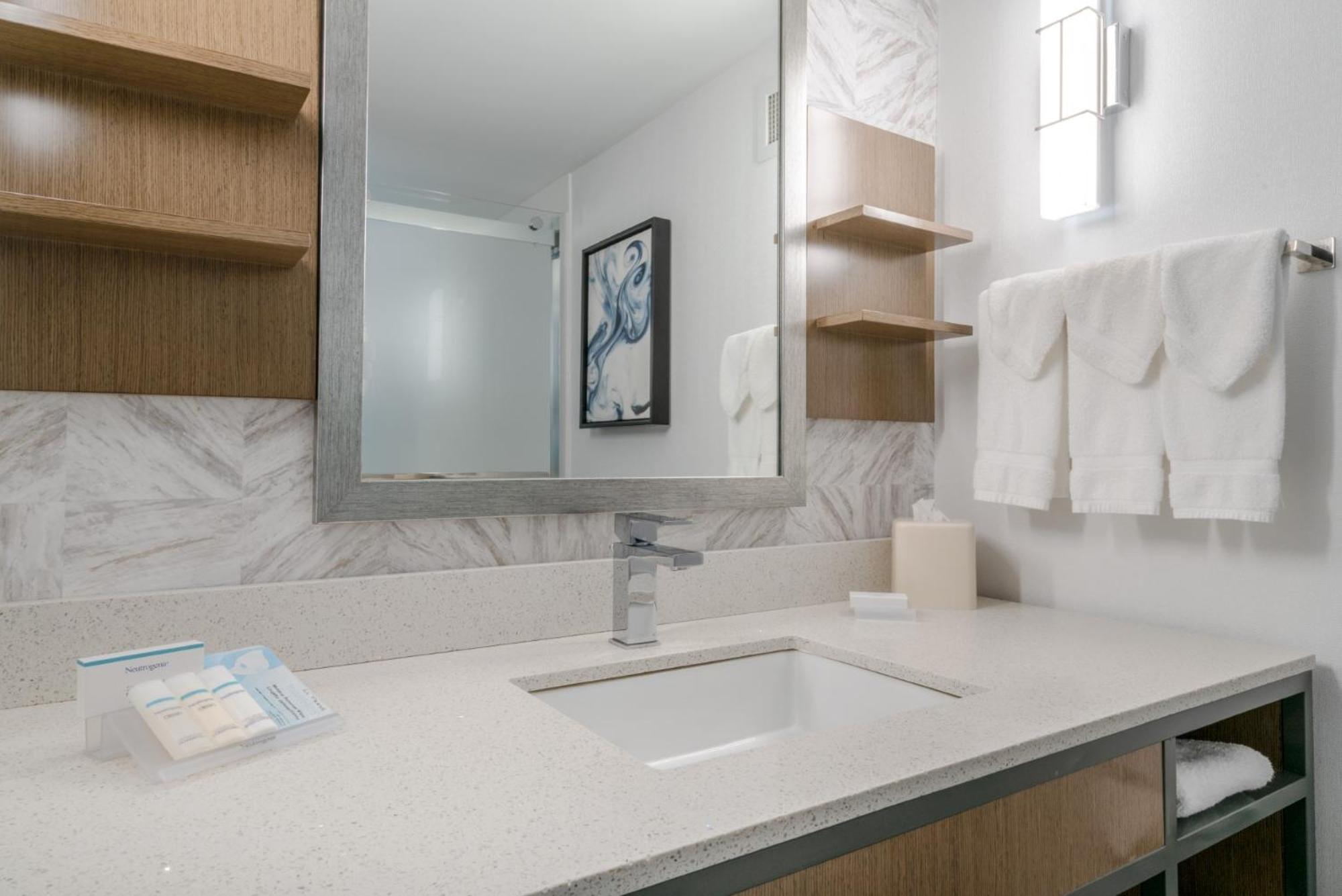 Hilton Garden Inn Pittsburgh/Southpointe Canonsburg Esterno foto